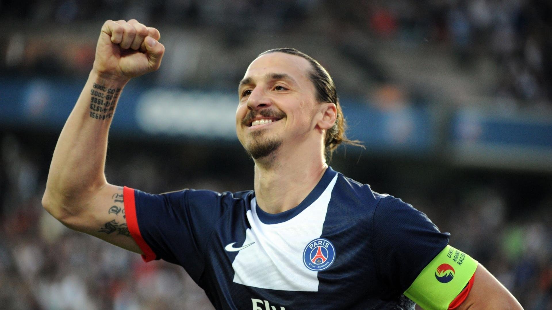 多位球星独领风骚,哈兰德单刀双响,亚马尔内切兜死角,安东尼世界波双响